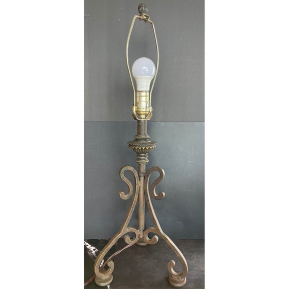 Vintage Antiqued Bronze Scroll Metal Table Lamp Base Tripod French Country Style - Picture 2 of 16